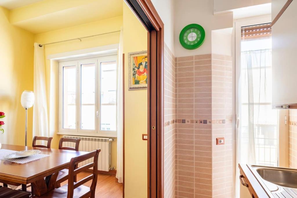 Casa Angelina Con 3 Camere Da Letto 로마 외부 사진
